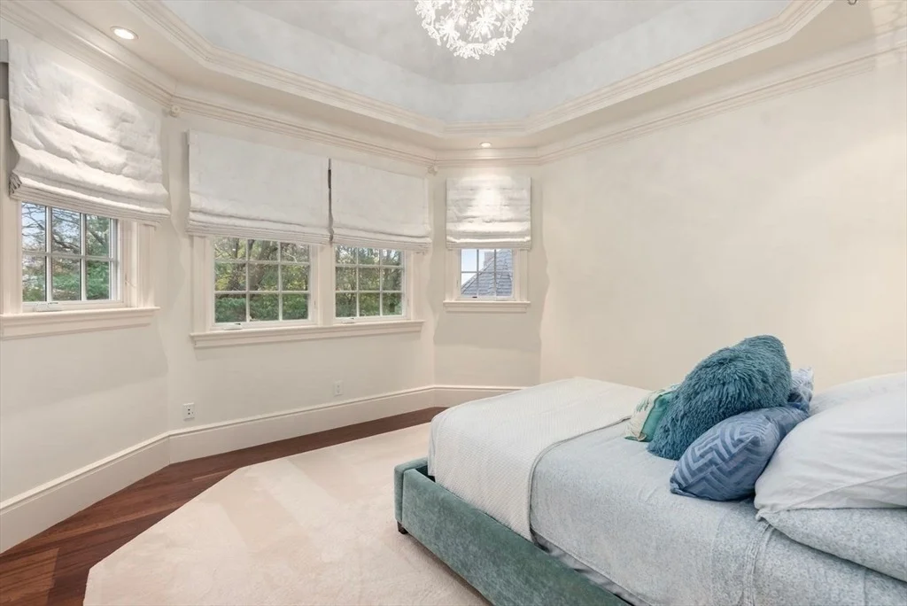 Photo of 25 Cutler Ln