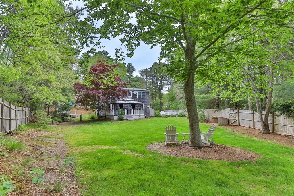 Photo of 195 Knotty Pine Ln