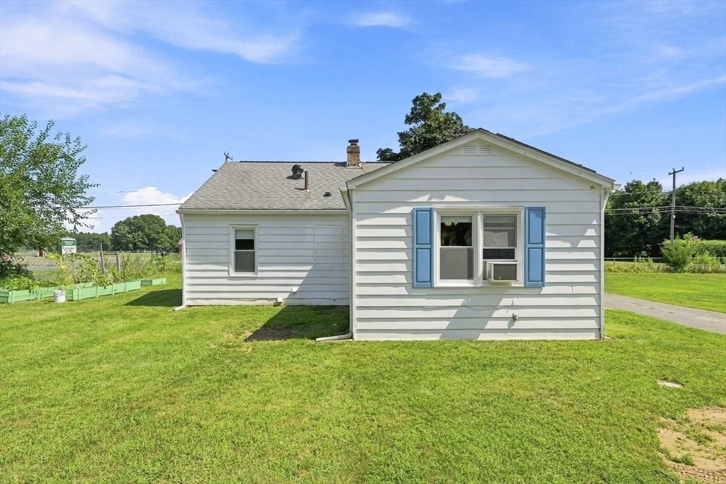 Photo of 77 Powder Mill Rd