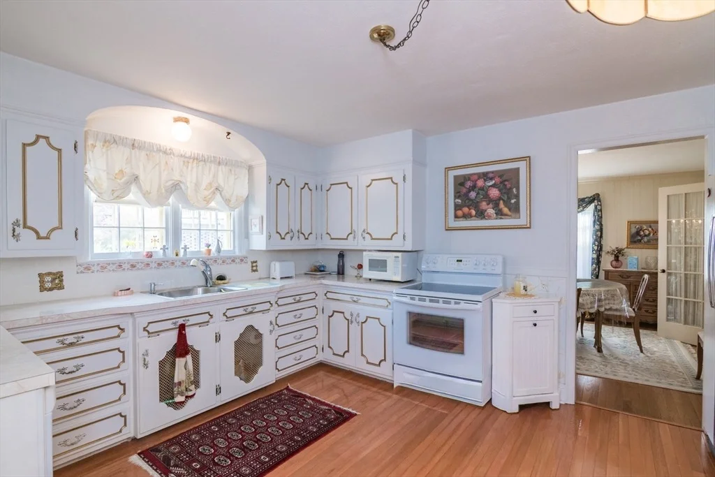 Photo of 32 Longview Dr