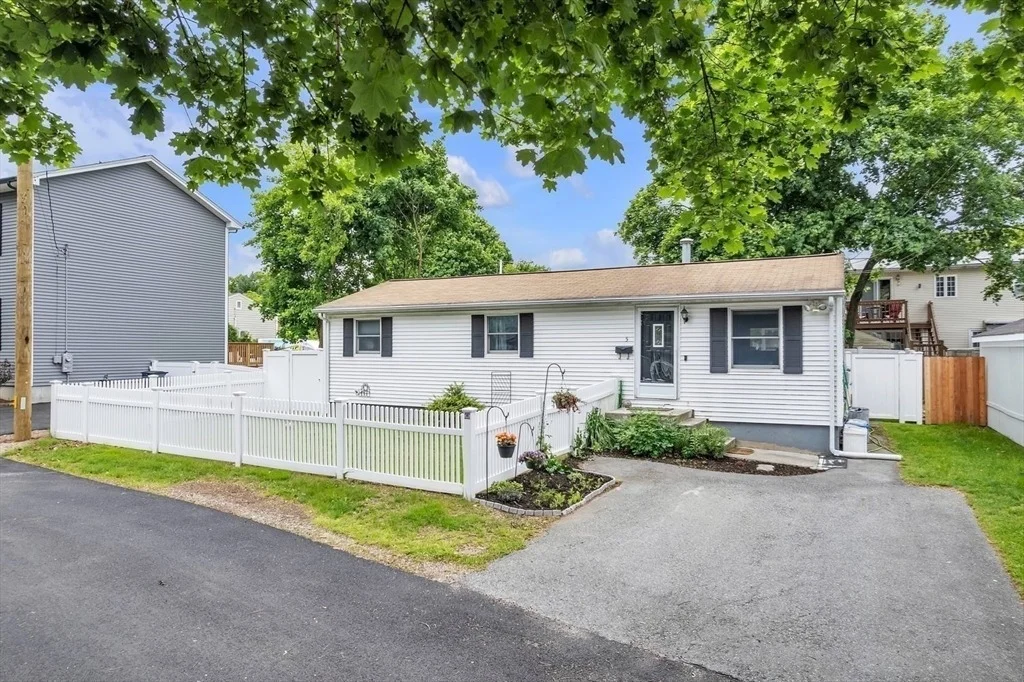 Photo of 5 Arcadia Ave