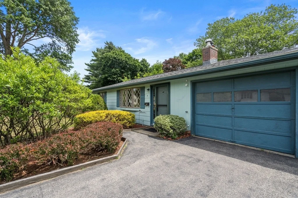 Photo of 5 Sunset Rd
