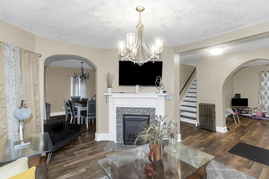 Photo of 25 Dresden St