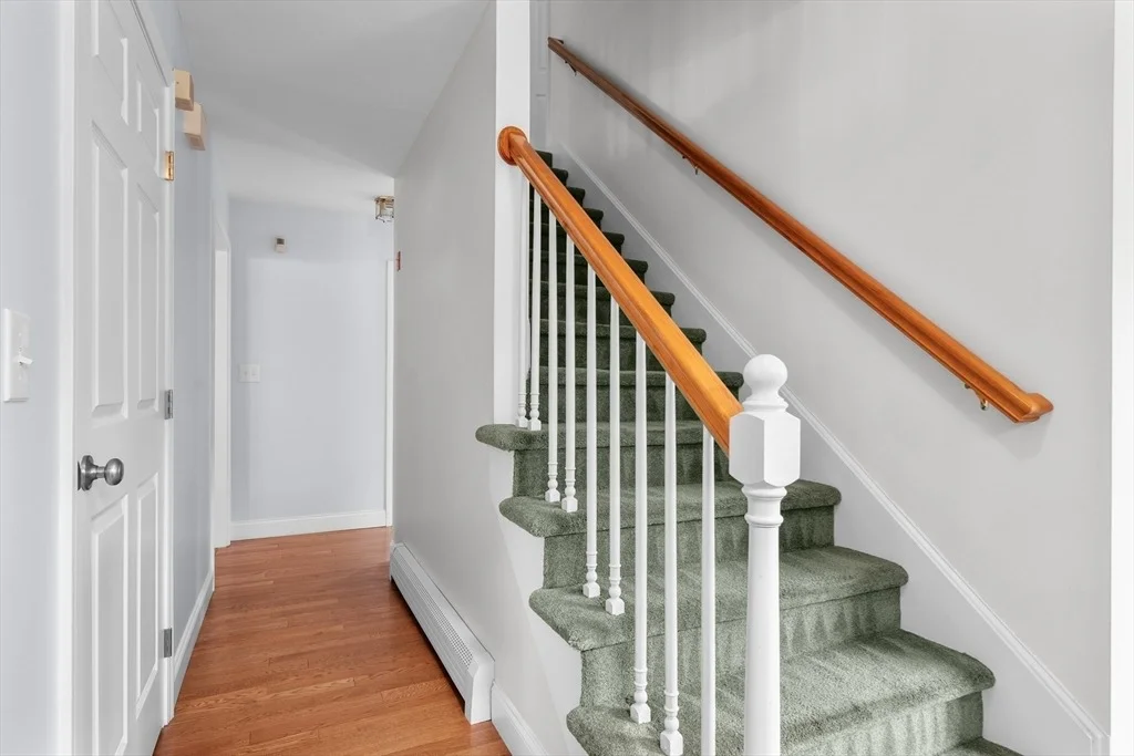 Photo of 5 Cottage Ln