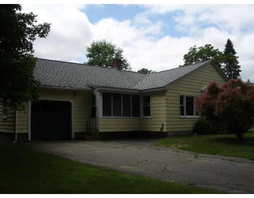 Photo of 165 State Rd