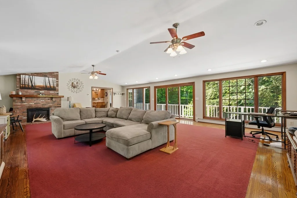 Photo of 10 Blueberry Ln