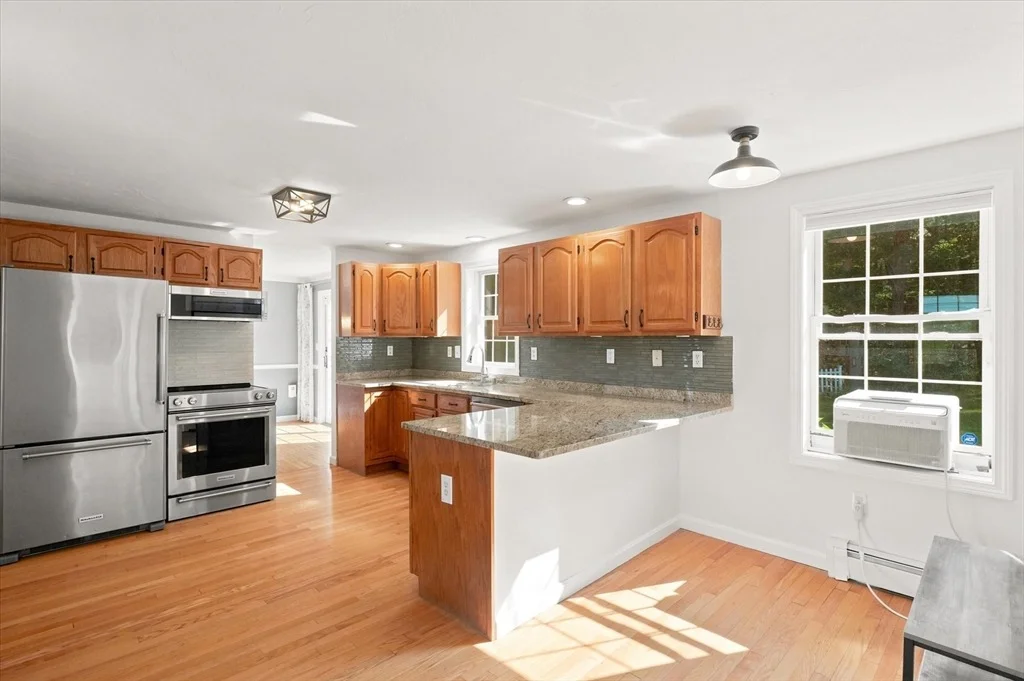 Photo of 250 White Pond Rd