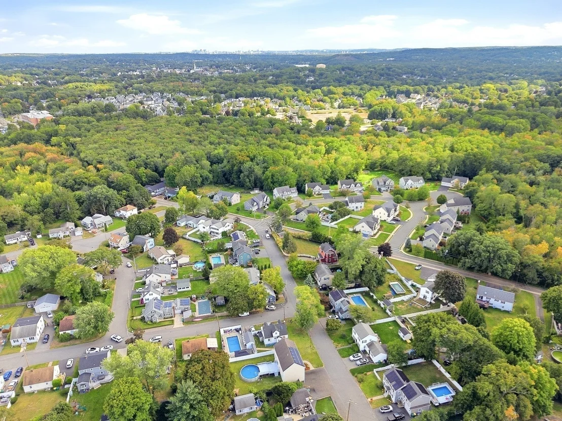 Photo of 11 Sendick Rd