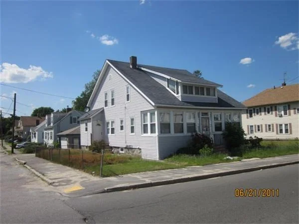 Photo of 85 Lowell St
