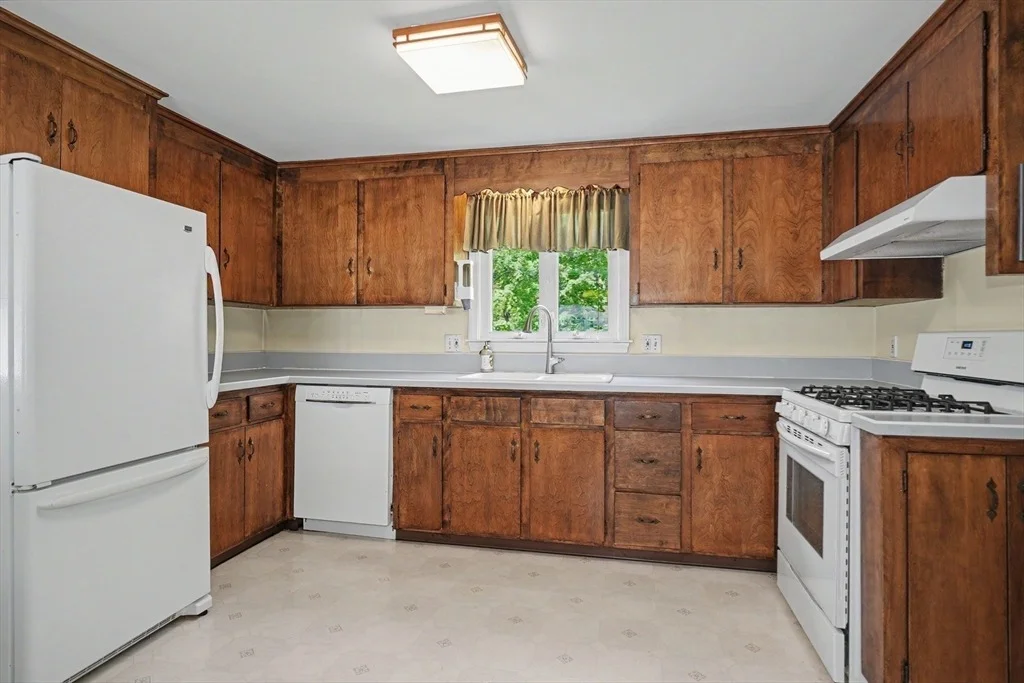 Photo of 16 Laurel