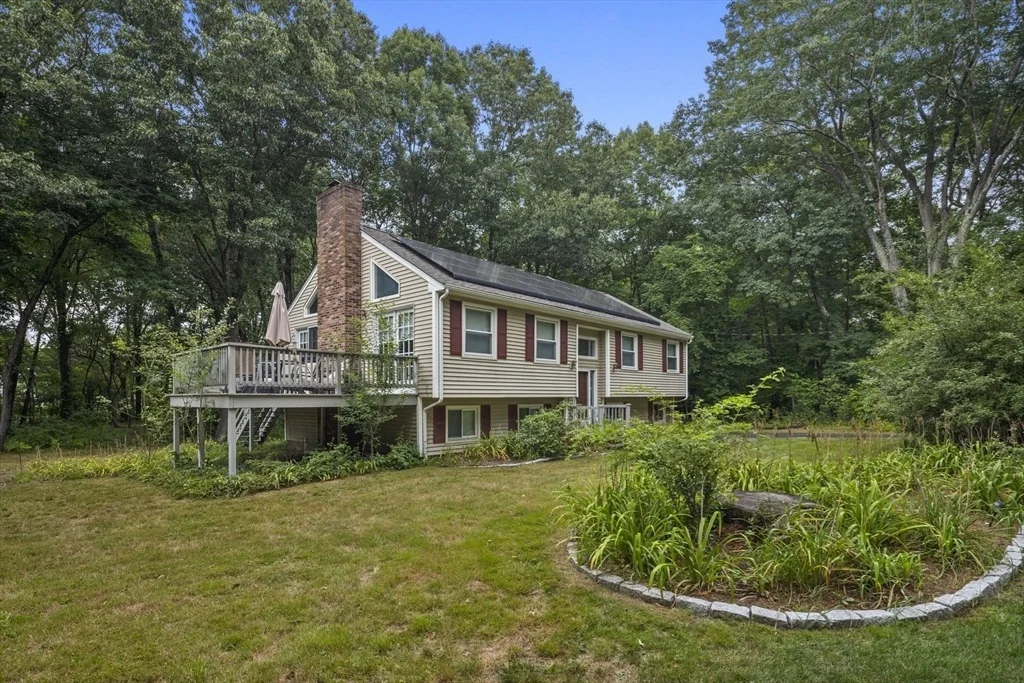 Photo of 55 Overlook Dr W