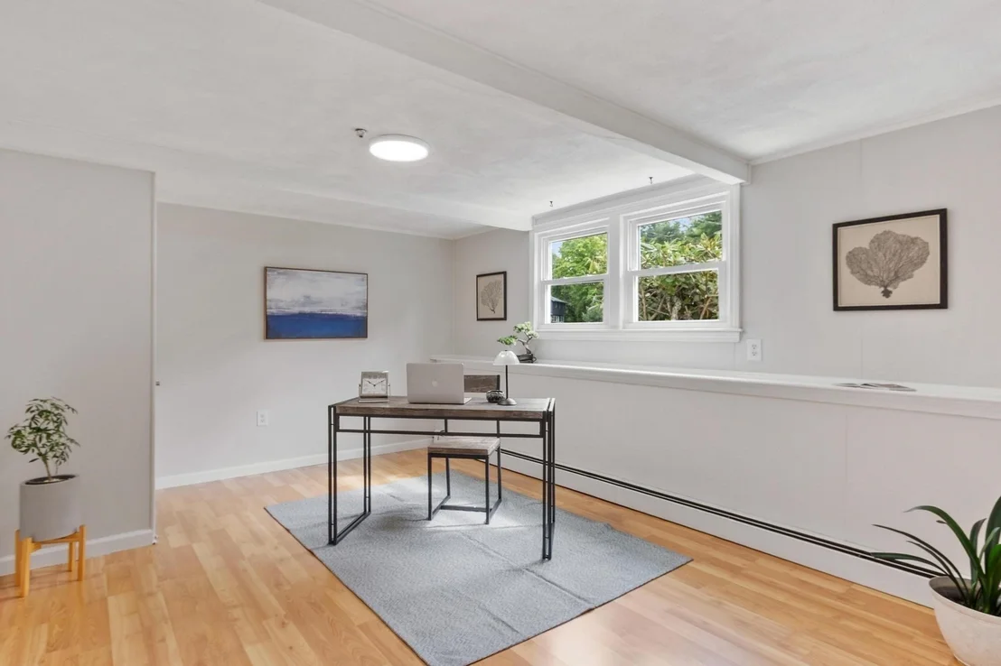 Photo of 18 Cowdrey Ln