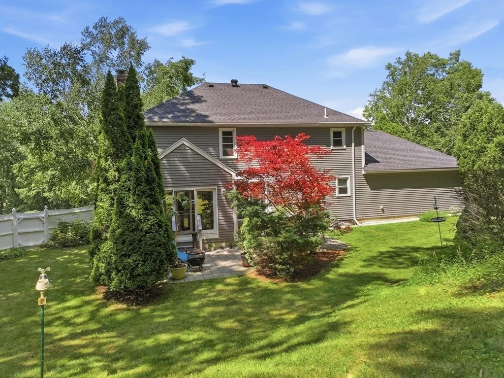 Photo of 41 Lamplighter Dr