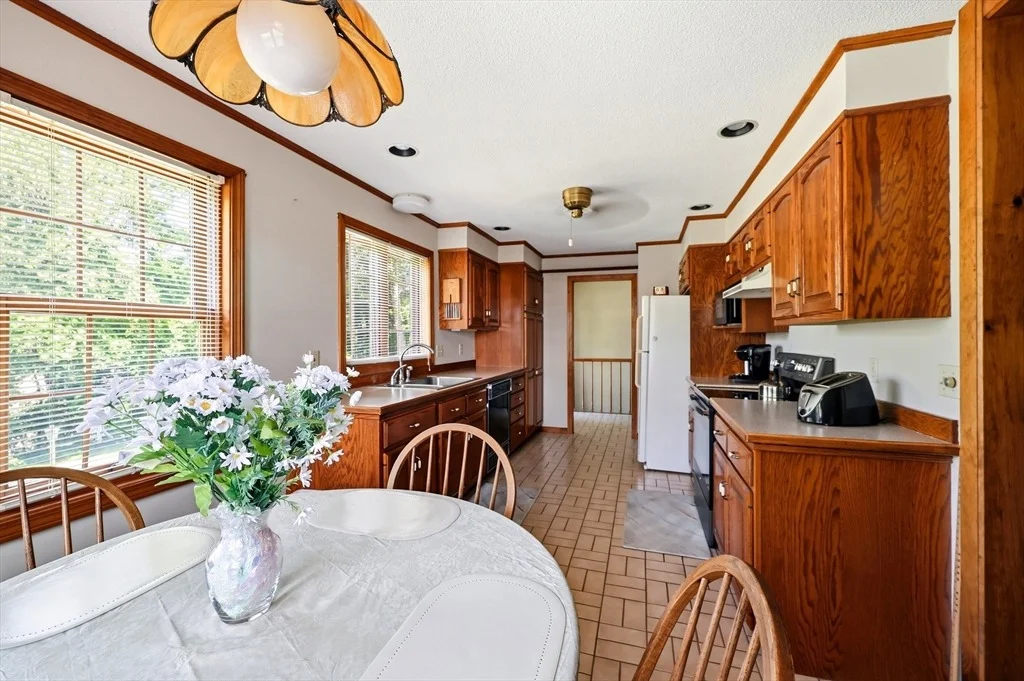Photo of 4 Ladyslipper Ln