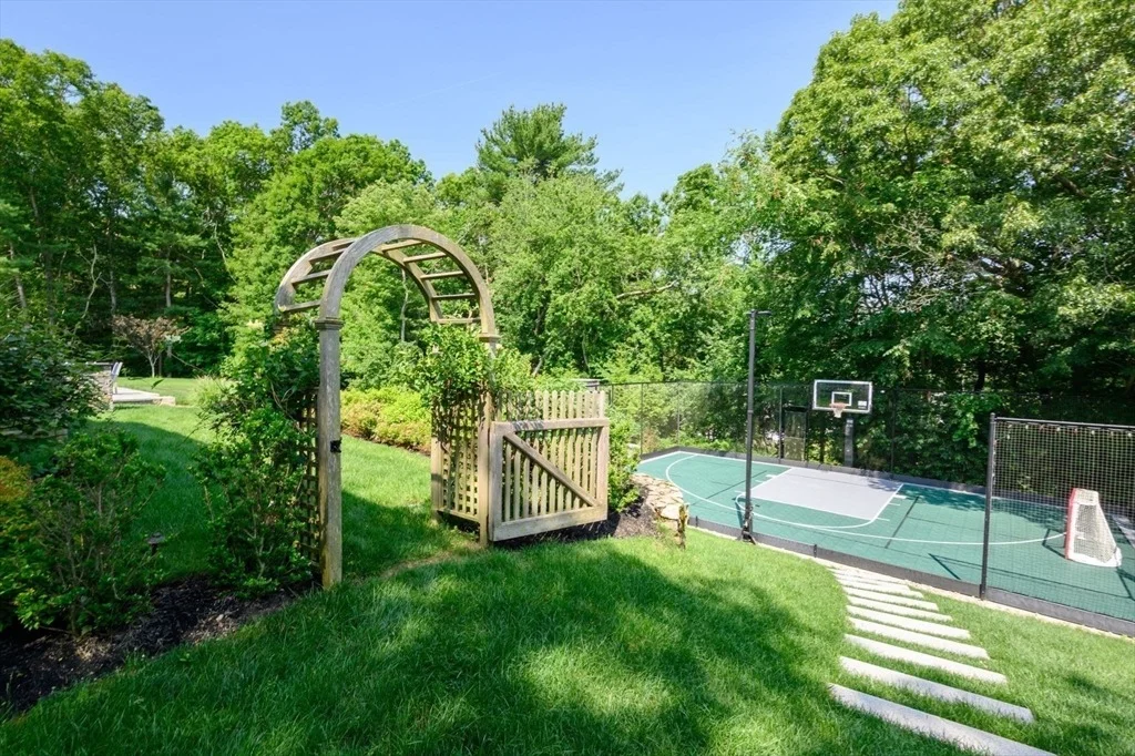 Photo of 8 Maryknoll Drive