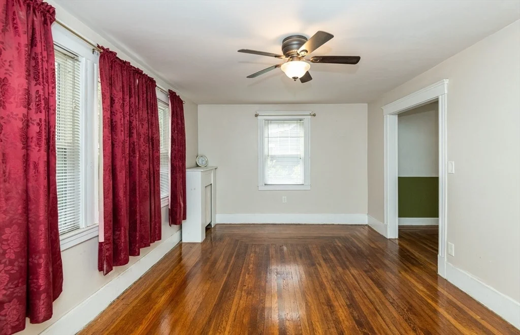 Photo of 8 Newcomb Avenue