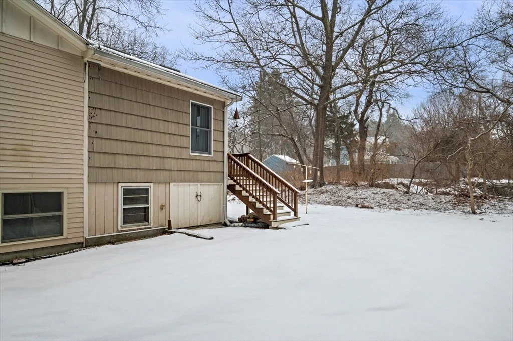 Photo of 90 Topsfield Rd
