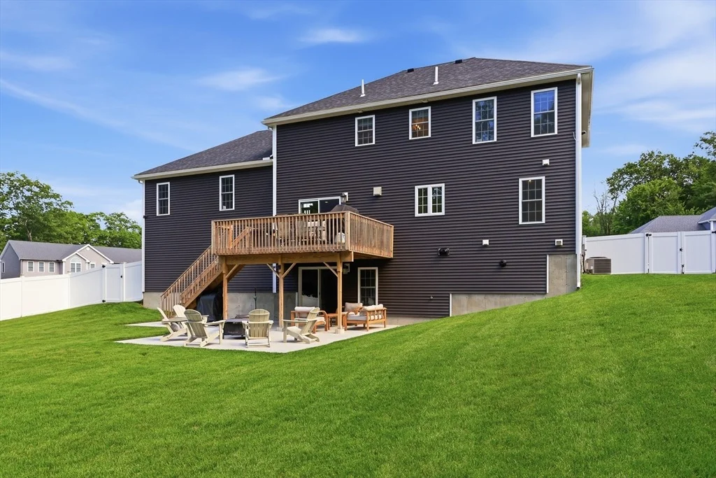 Photo of 7 Stephanie Drive