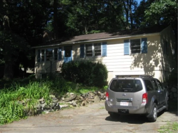 Photo of 23 Old Marlboro Rd