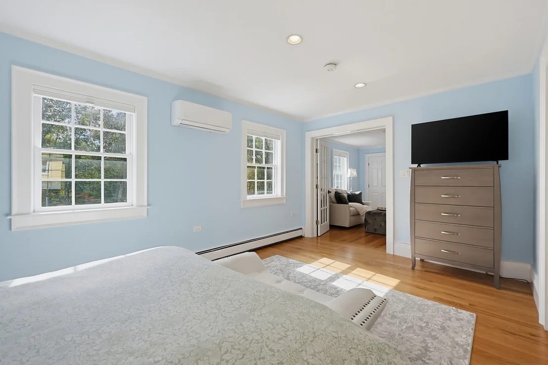 Photo of 457 Hanlon Rd