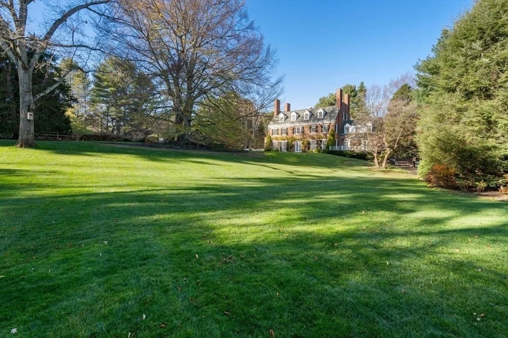 Photo of 71 Sears Road
