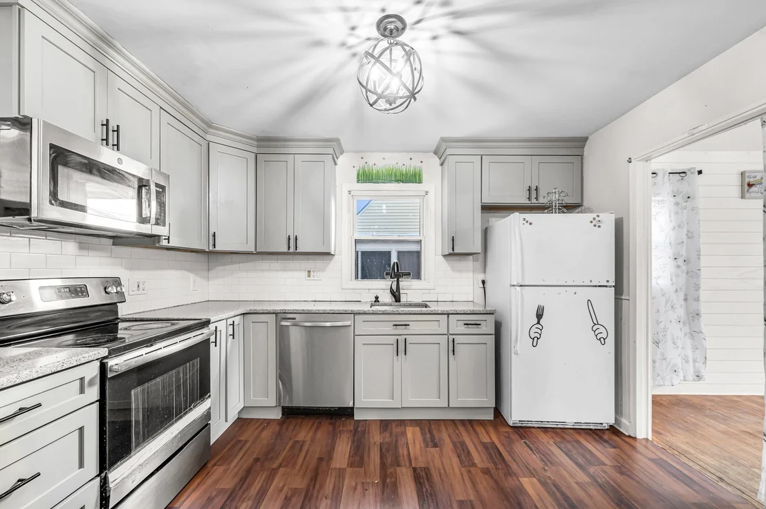 Photo of 66 Hillside Ave
