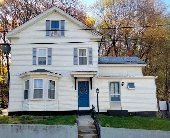 Photo of 40 Hillside Ave