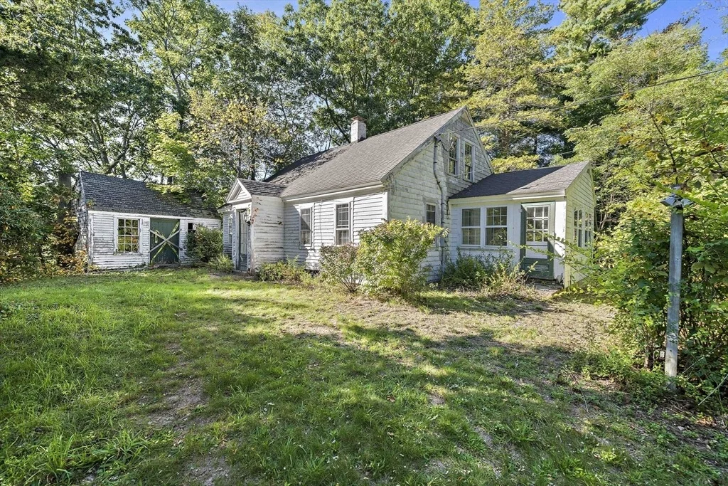 Photo of 235 Main Street