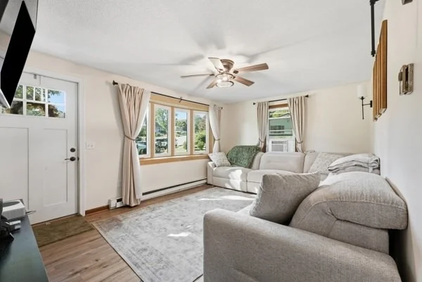 Photo of 185 Murphy Ln