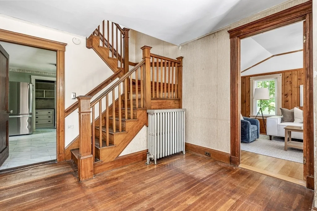Photo of 22 Linscott Rd