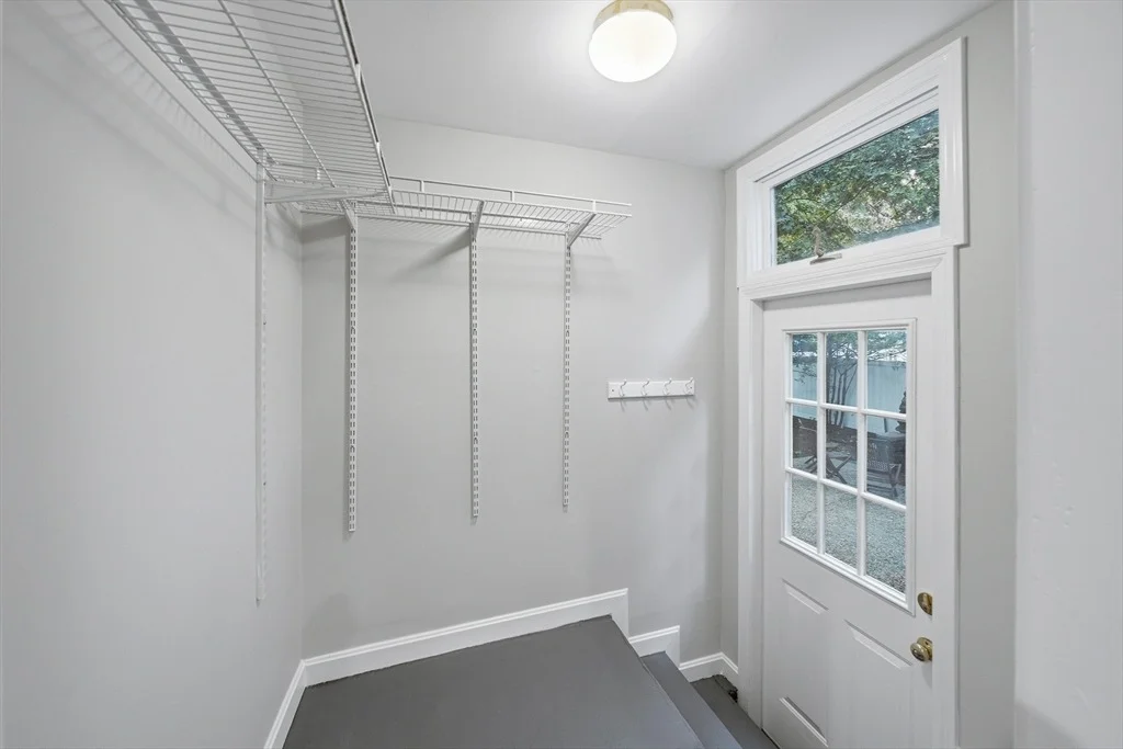 Photo of 8 Brackett Ave