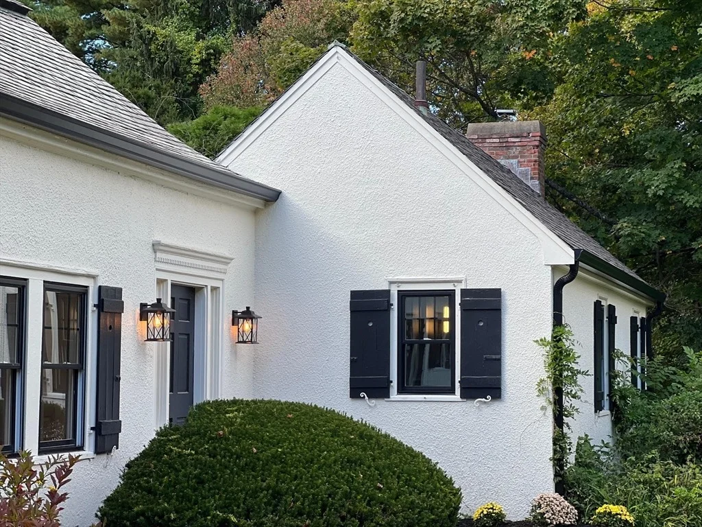 Photo of 401 Belknap Rd
