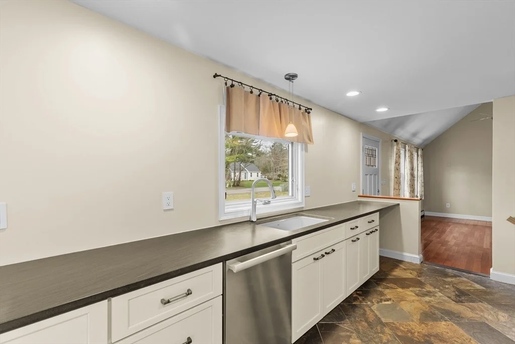 Photo of 1 Dillingham Way