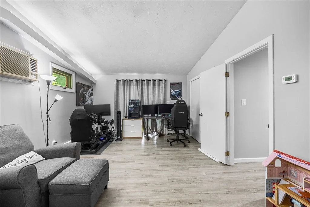 Photo of 59 Eaton Rd