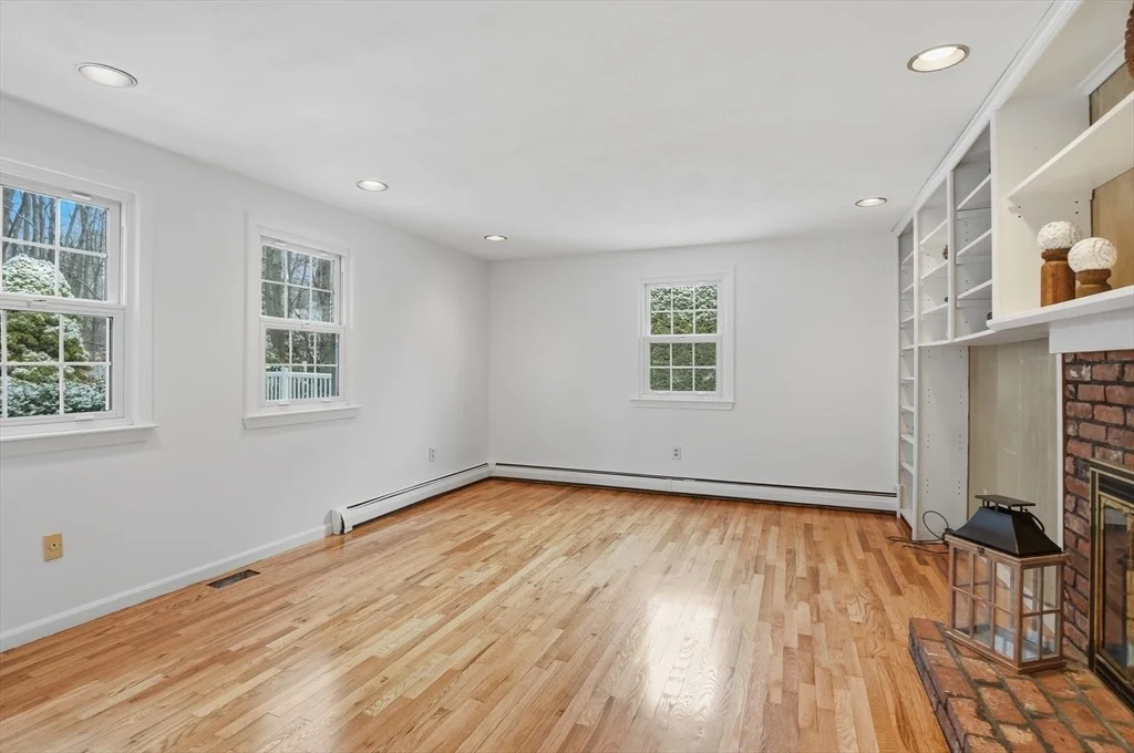 Photo of 57 Colonial Drive