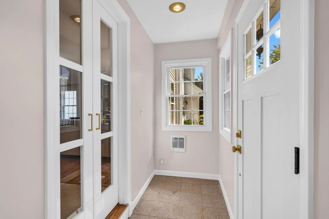 Photo of 51 Bucklin Rd
