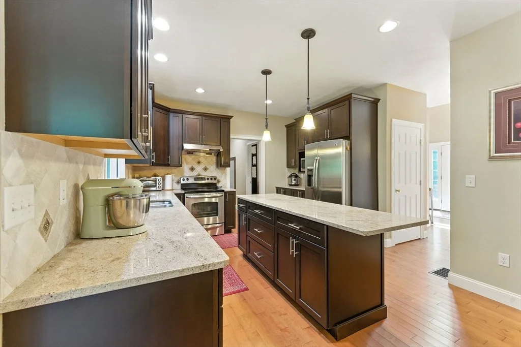 Photo of 1155 Burroughs Road