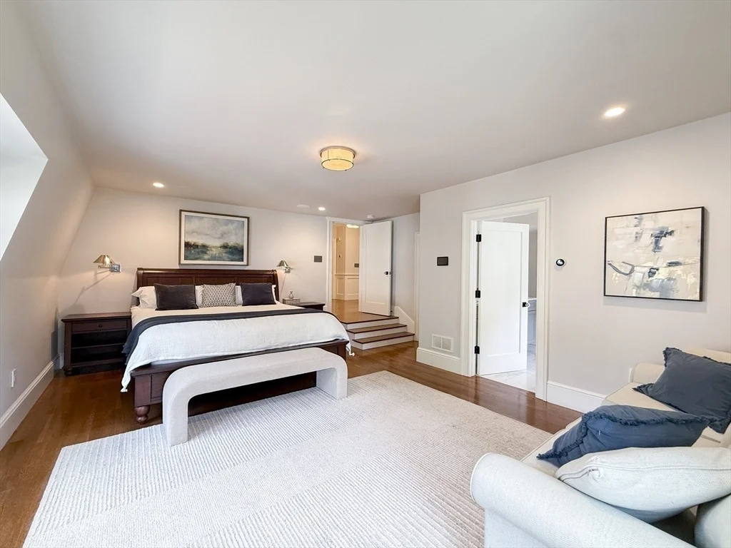 Photo of 35 Willard St