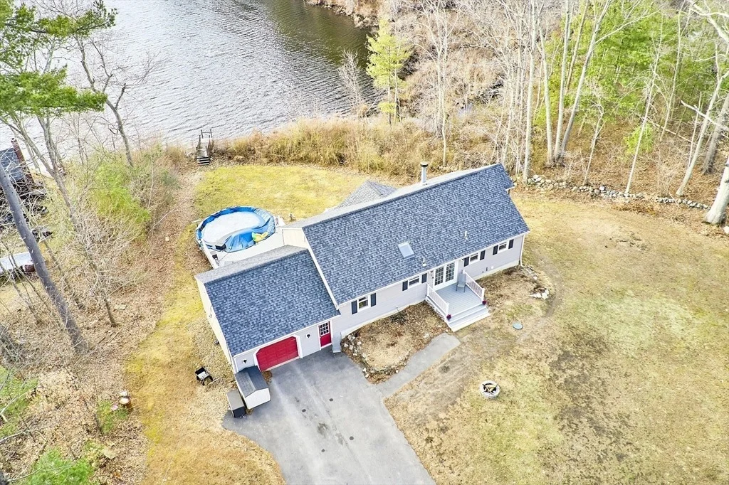 Photo of 81 Pine Tree Lane