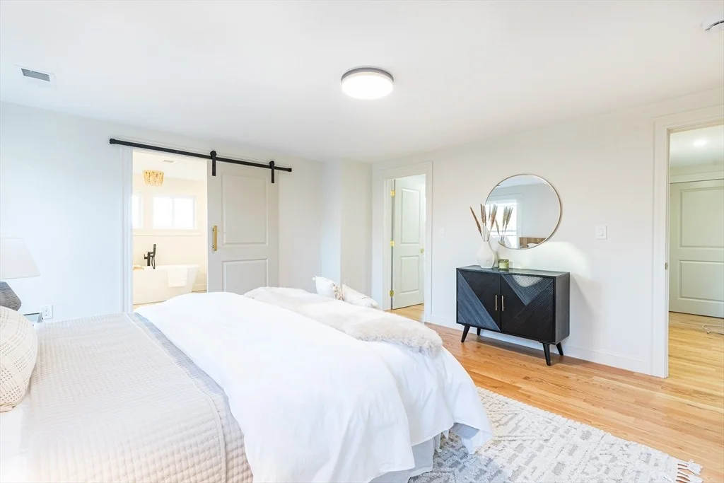 Photo of 160 Green St