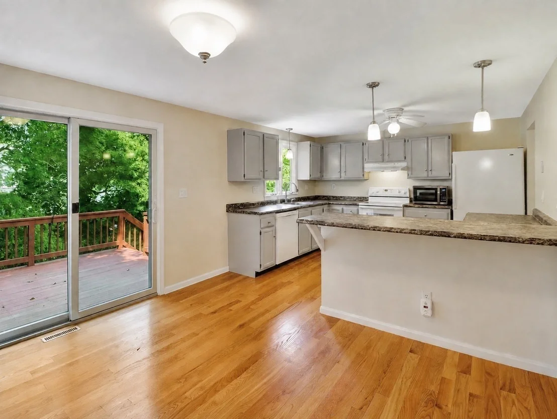 Photo of 16 Andrew Avenue