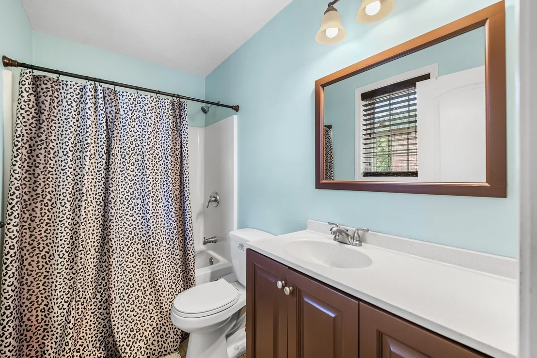 Photo of 10 Egan Ave