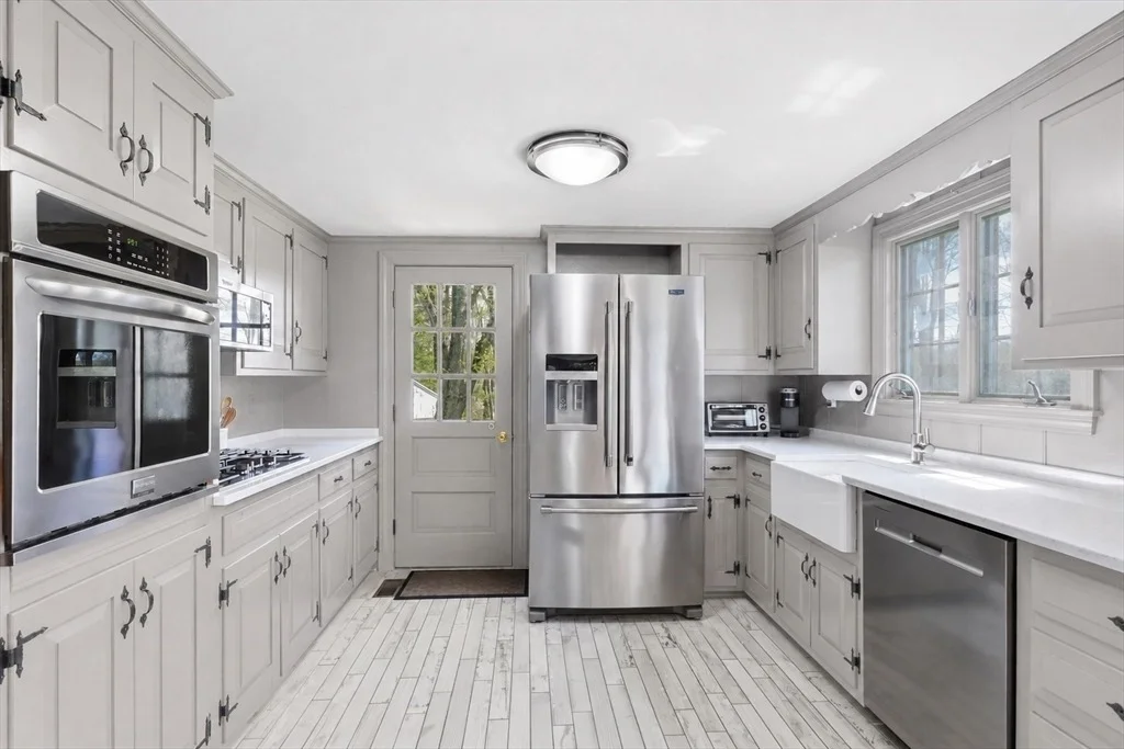 Photo of 10 Lenway Rd