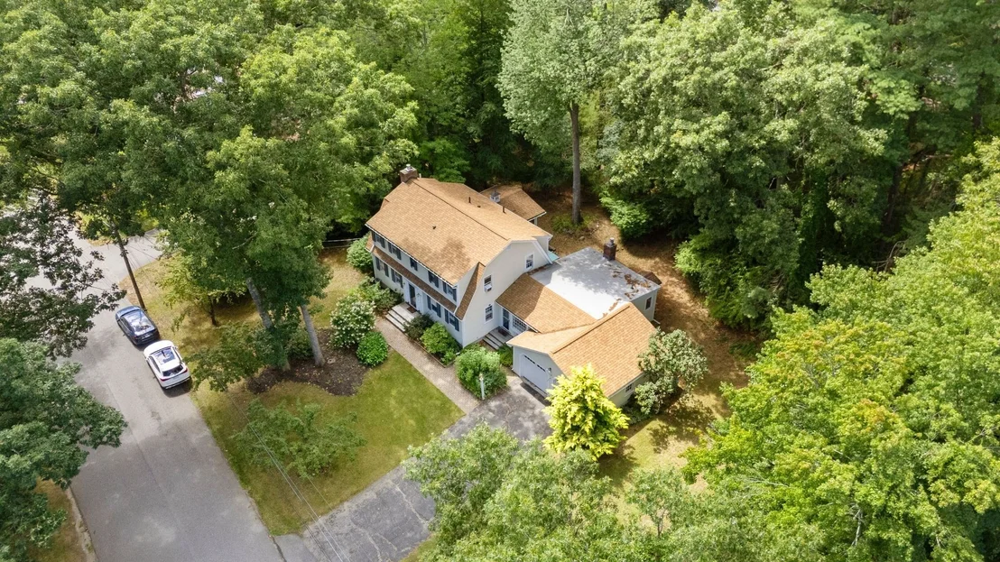 Photo of 14 Thoreau Rd