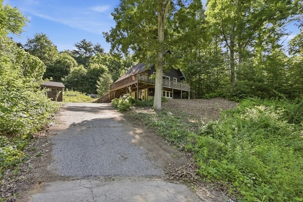 Photo of 93 Beaver Lake Rd