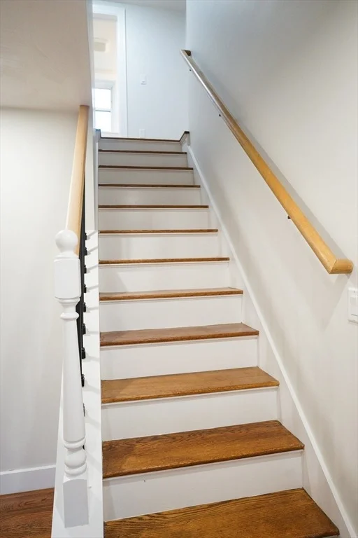 Photo of 1 Triangle St.