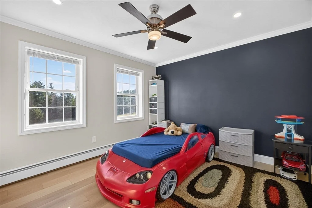 Photo of 43 Mohawk Dr