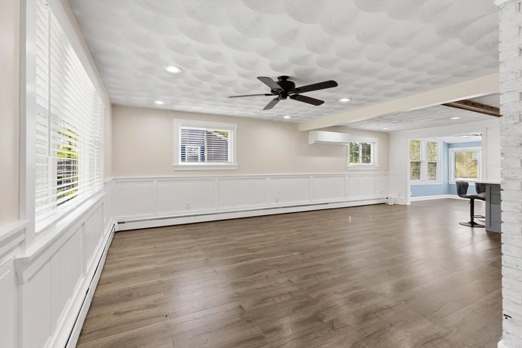 Photo of 53 Longhill Rd