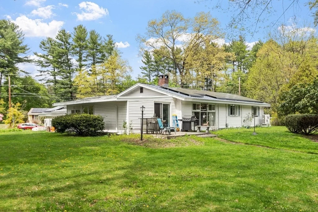 Photo of 40 Ruthellen Road