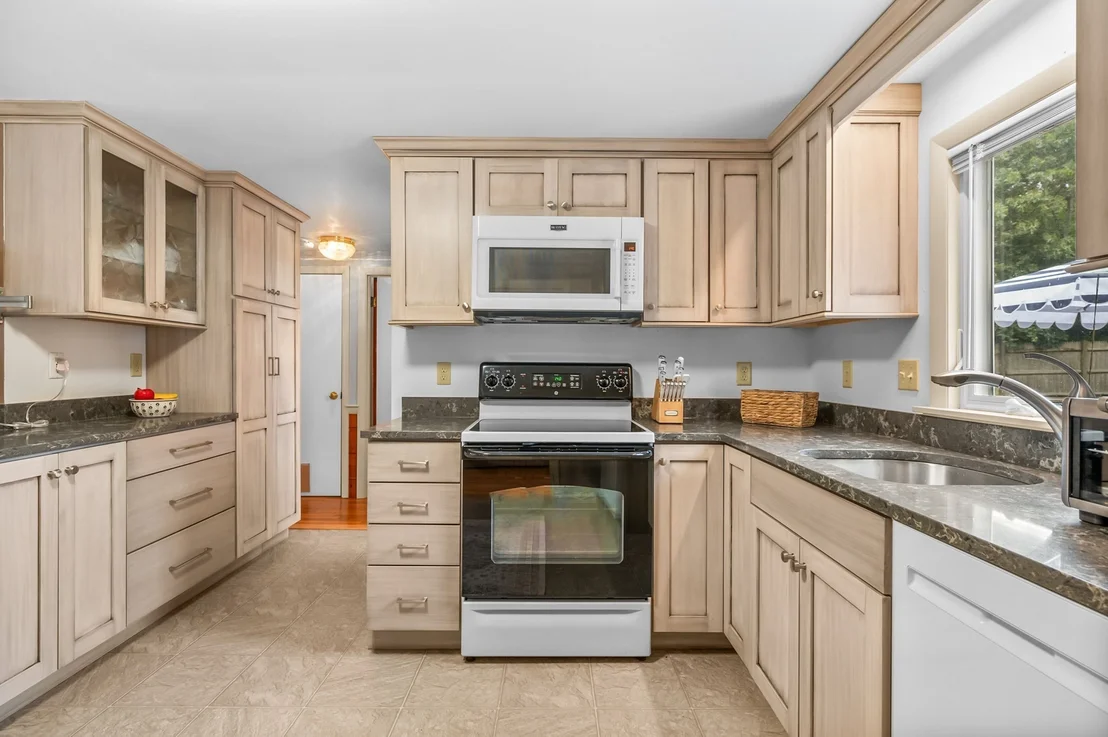 Photo of 130 Cathedral Rd